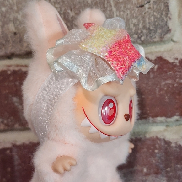 Labubu White Rainbow Star Headband - Picture 3 of 5